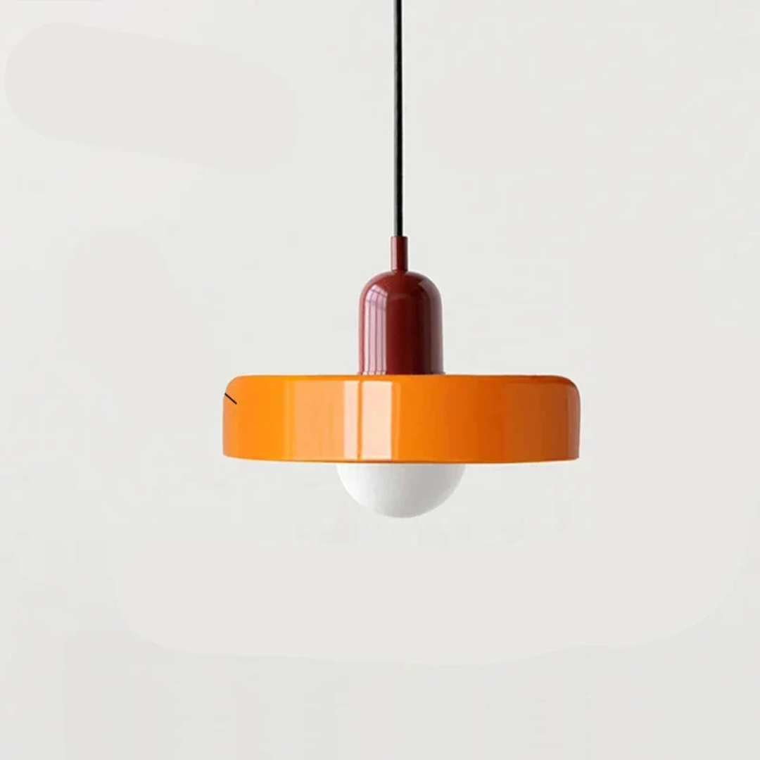 Designerska lampa wisząca z kolorowym kloszem – Vintage i minimalistyczna