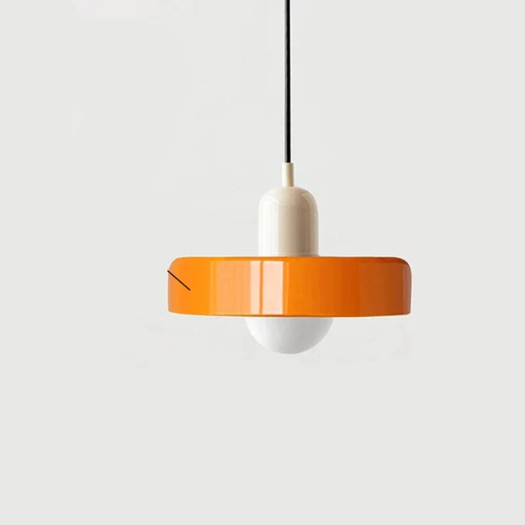 Designerska lampa wisząca z kolorowym kloszem – Vintage i minimalistyczna